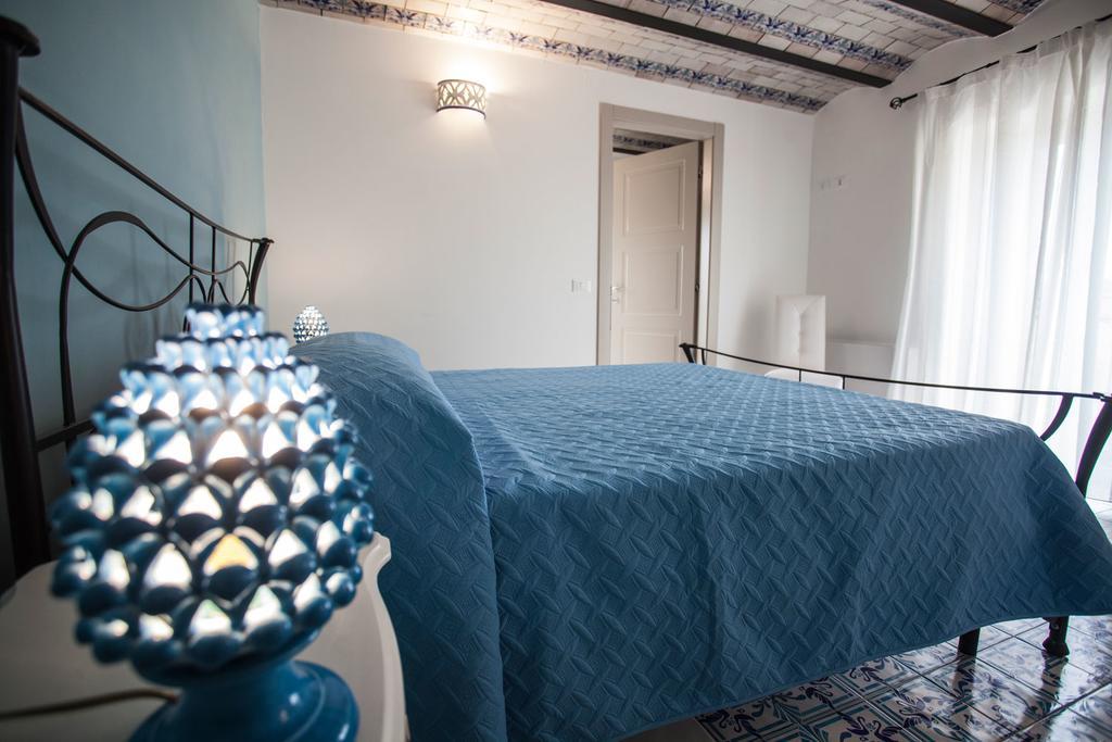 Hotel Palazzo Pagliaro Santo Stefano di Camastra Zewnętrze zdjęcie